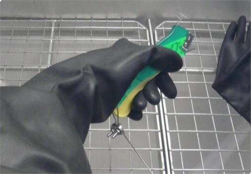 cutting-tool-on-manual-sack-discharging-station.jpg